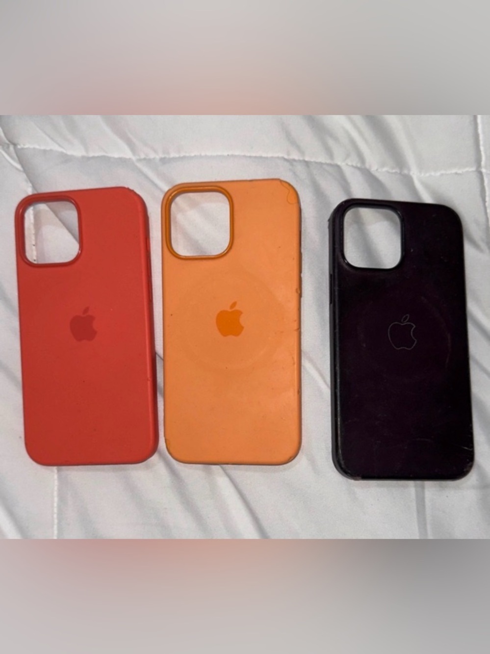 Authentic Apple iPhone 13 Pro Max cases (bundle) - Picture 2 of 13